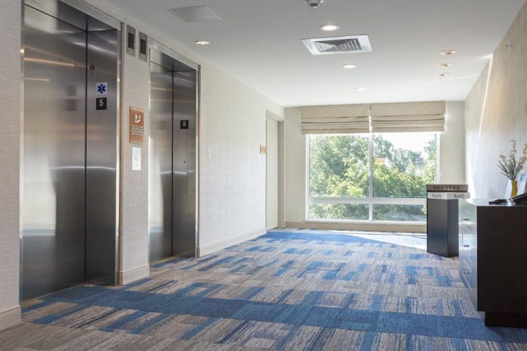 Home2Suites_1200x675_-10