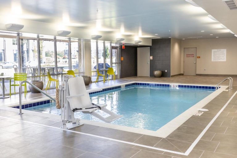 Home2Suites_1200x675_-7