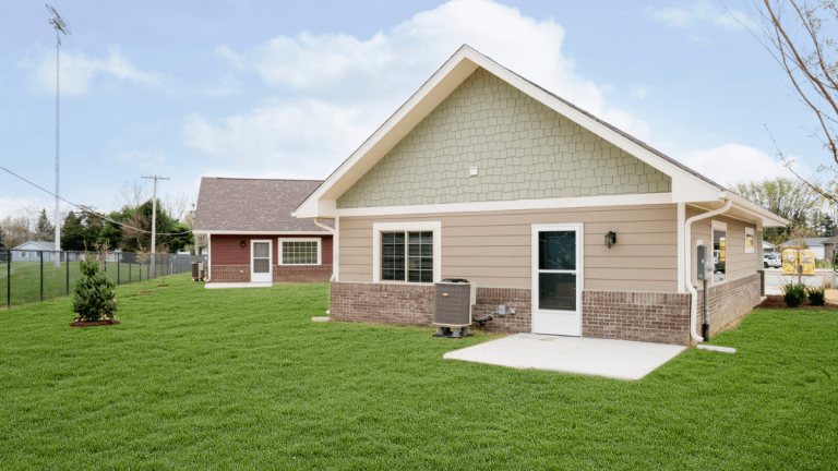 MN-Hand-Tipton-Slider-Image-8