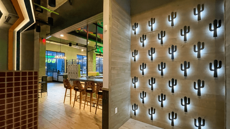 MN-Social-Cantina-Slider-10