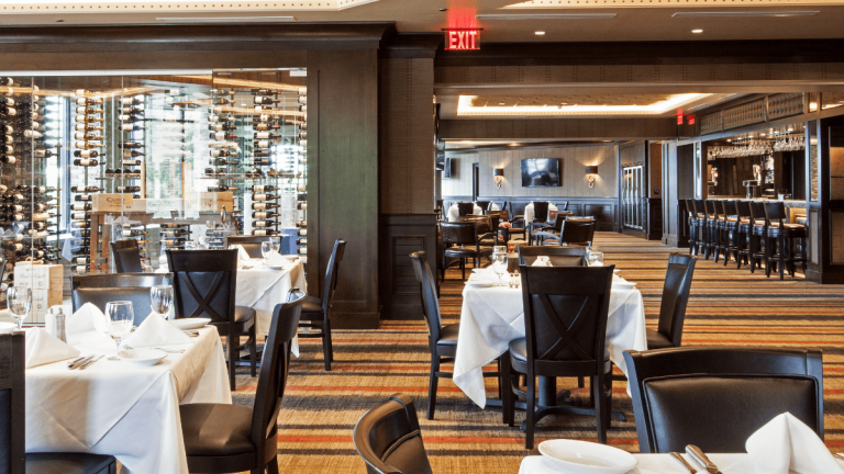 Ruths-Chris-Steakhouse-Slider-3